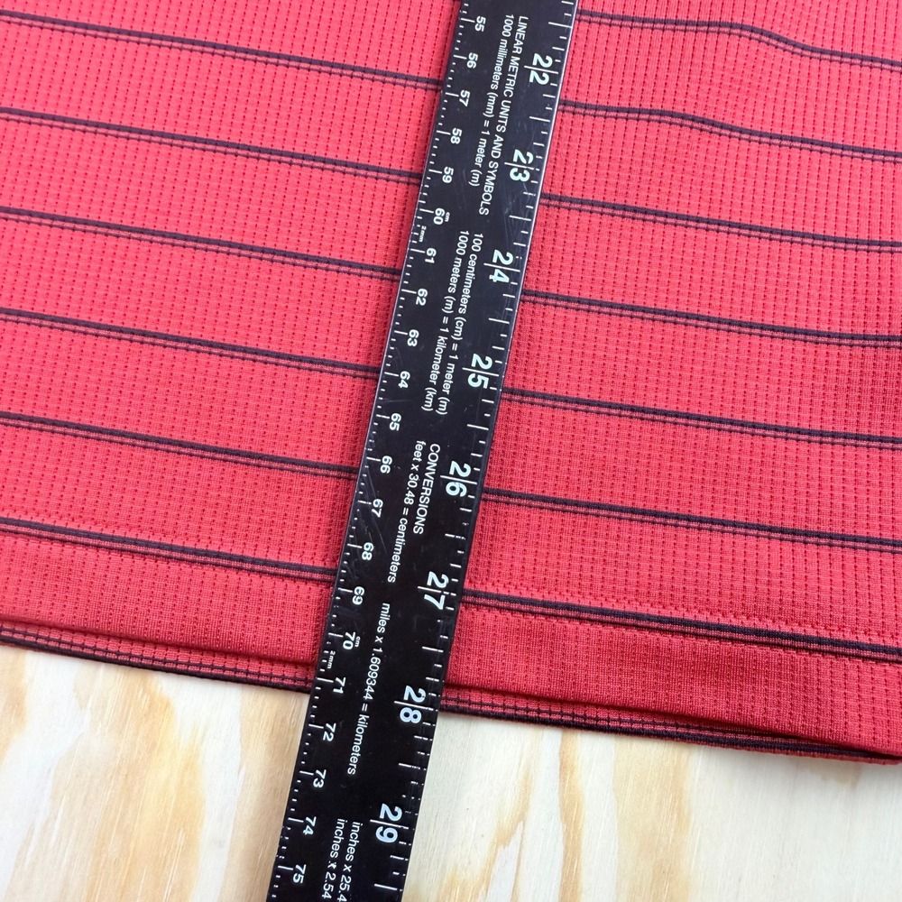 Nike Mens XL Red Black Striped Short Sleeve Golf Polo Shirt Waffle Knit Swoosh - Picture 2 of 7